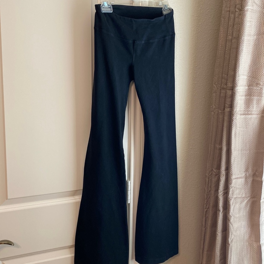 Hard Tail Forever flare yoga pants